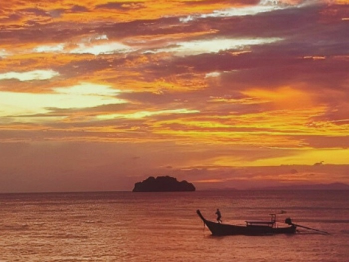 Hong Islands Sunset by Longtail Boat Tour